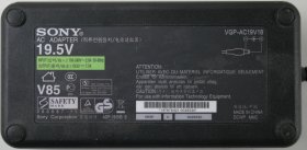Sony - Charger - VGP-AC19V18 - ADP-150NB B - 19.5V-7.7A (Original)